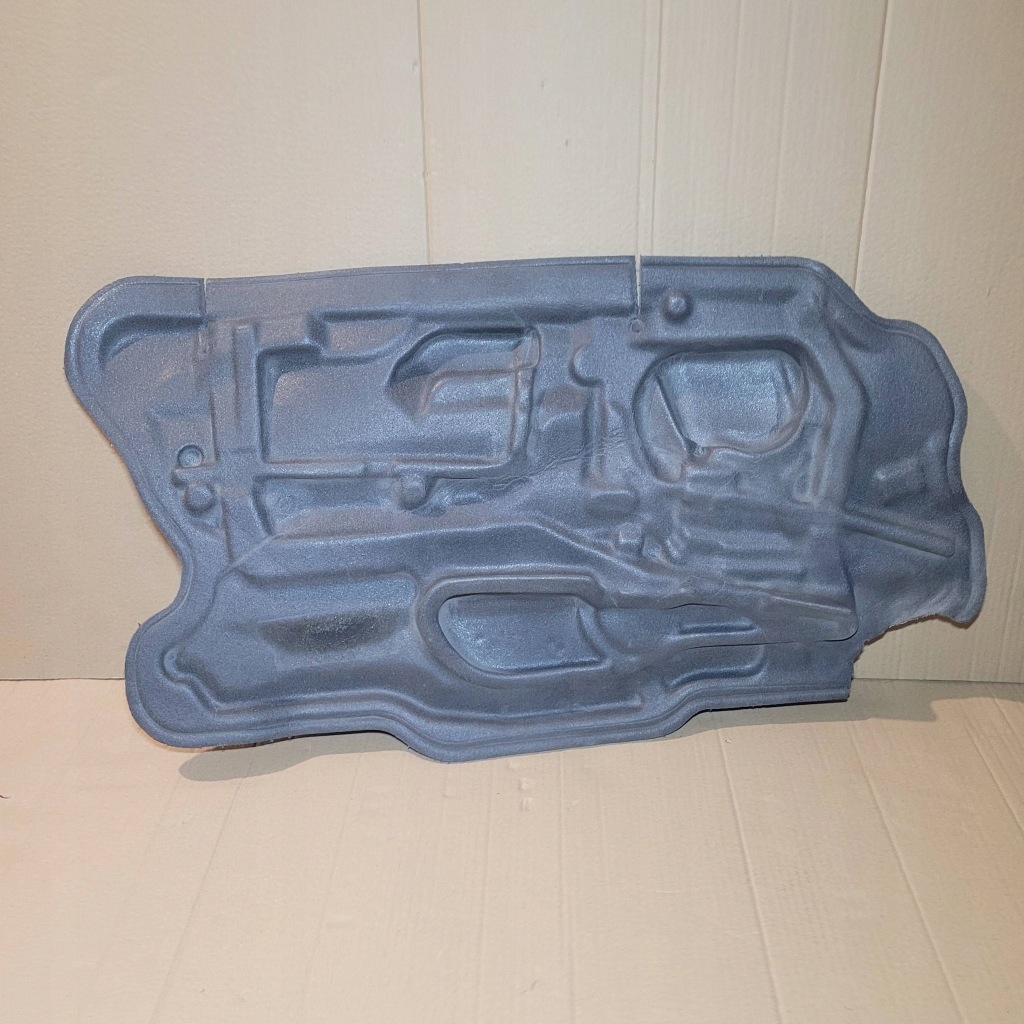 фото №1, Bmw 3 e90 e91 lift шумоизоляция пена дверь левый перед 7204349