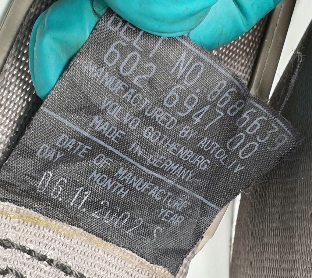 фото №3, Pas натяжитель правый задняя ii ряд volvo xc90 i