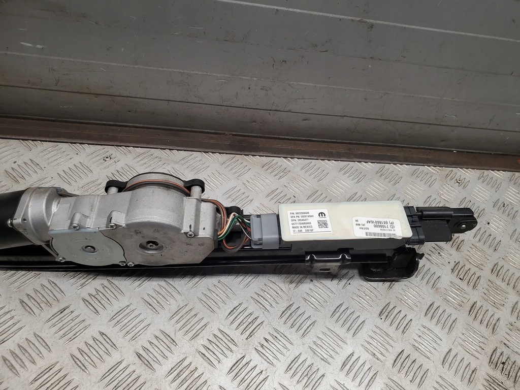 фото №8, Chrysler pacifica 68225094ae po правая другое