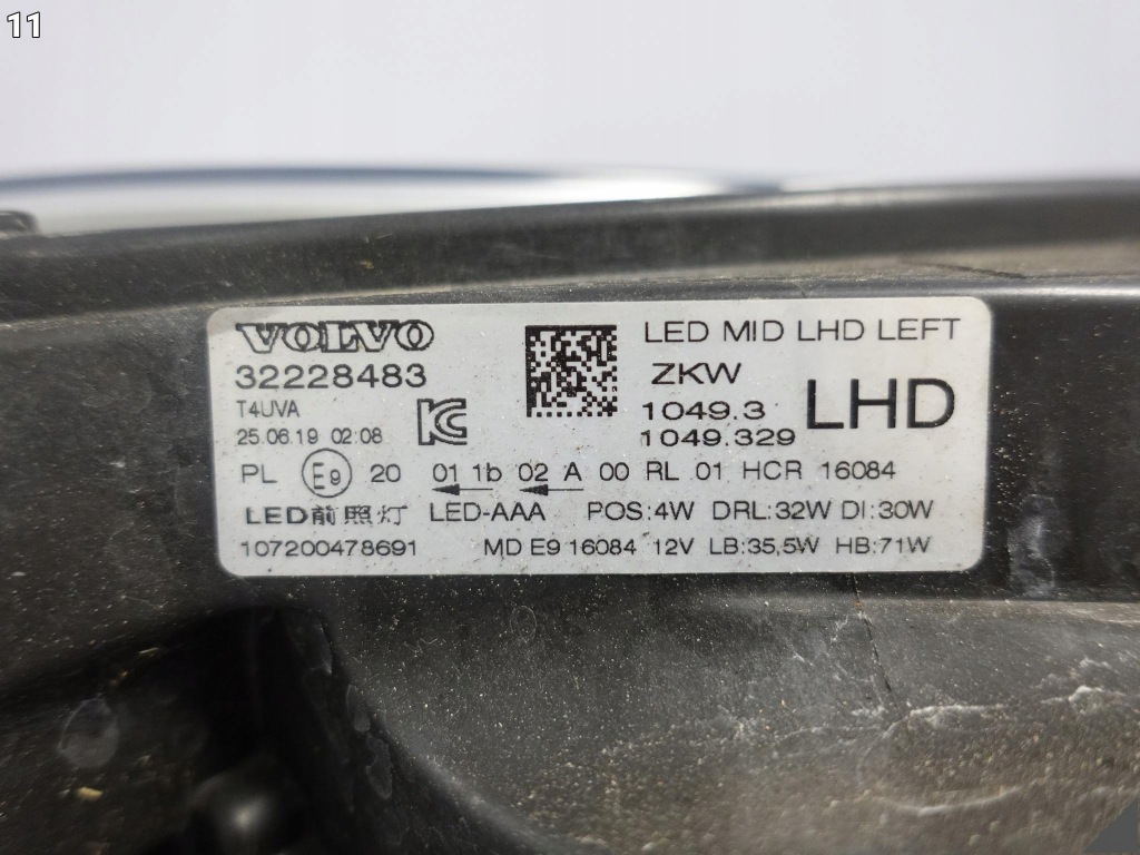 Volvo v40 xc40 рестайлинг  16-19 фара фара mid full led левая перед европа Оригинал