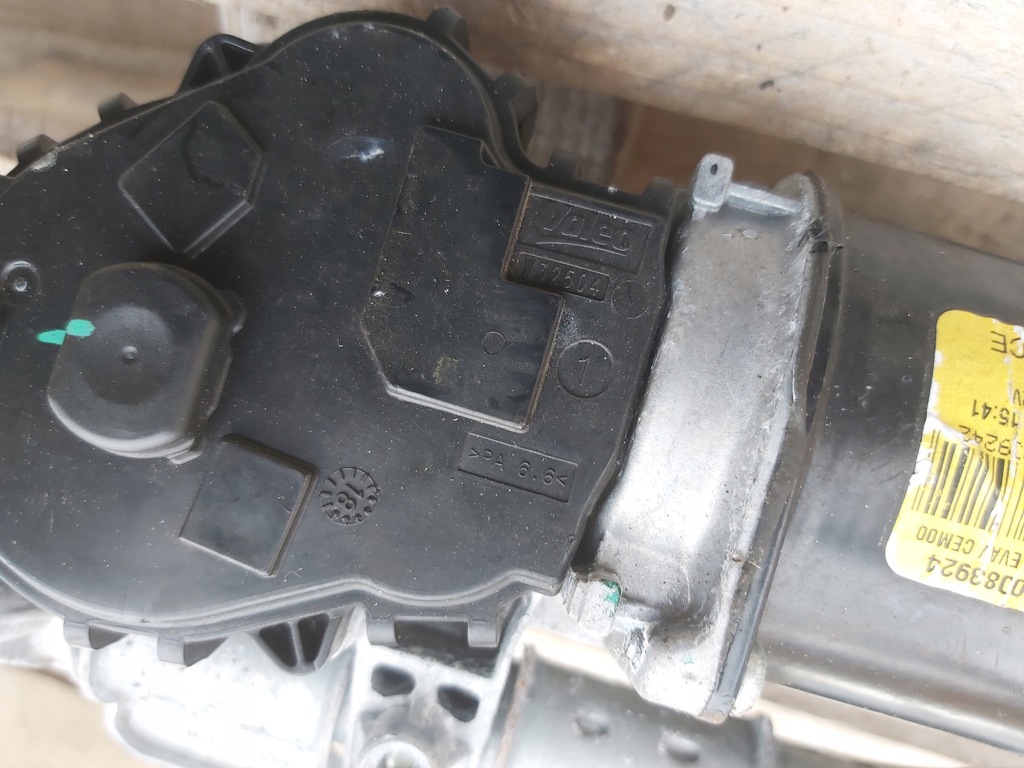 фото №8, Механизм моторчик дворник перед - berlingo partner doblo iii combo e