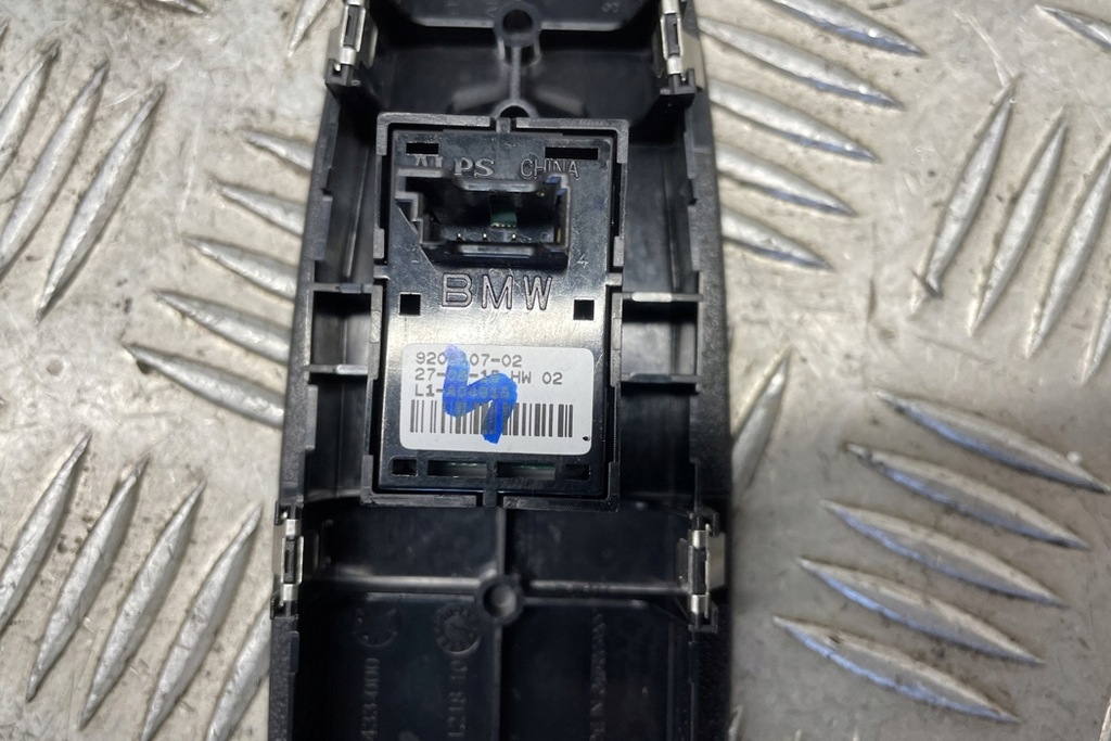 фото №8, Кнопка управление окон задних правых дверь bmw 4 gran coupe f36