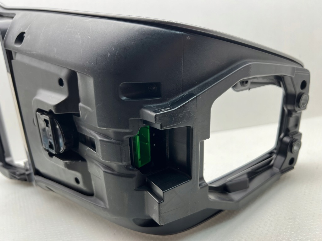 фото №7, Тунель панель консоль volvo v40 v40 cross 2599156y5cs