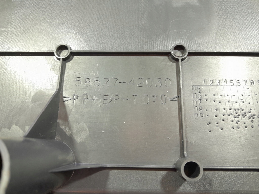 фото №5, Toyota rav4 iii lift 10-13 бардачок вкладыш багажника 58577-42030