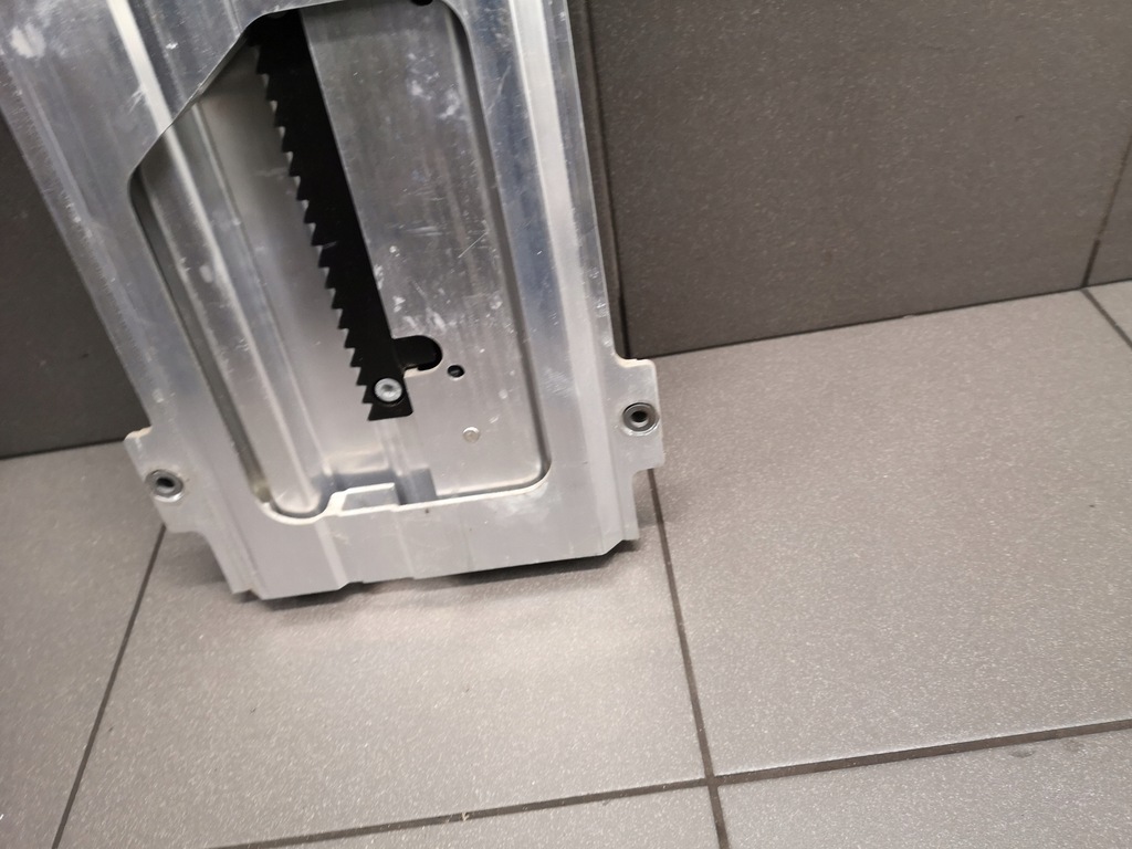 фото №13, Дуга защитная дуга audi a4 b6 cabrio 8h0880077b