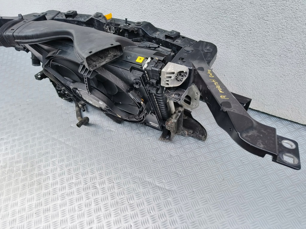 Maserati quattroporte 2018 19- ремень перед передний усилитель радиатор америка с Разборки