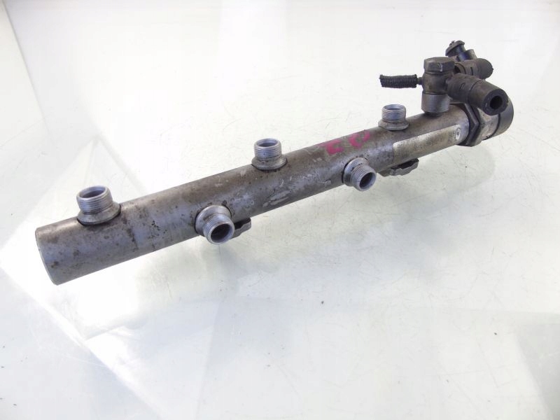 фото №1, Audi q7 4l молдинг впрыскная 059130090ag 3.0 tdi