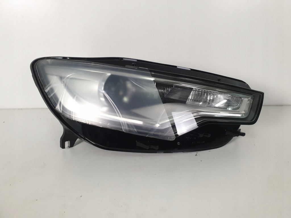 фото №1, Audi a6 4g лампа правая bixenon led некрутящаяся nowa