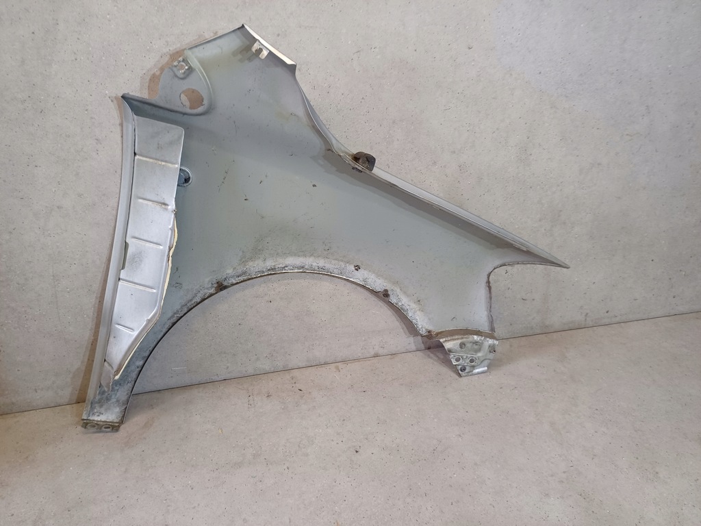 фото №8, Крыло левый vw fox код лакокрасочного покрытия la7w