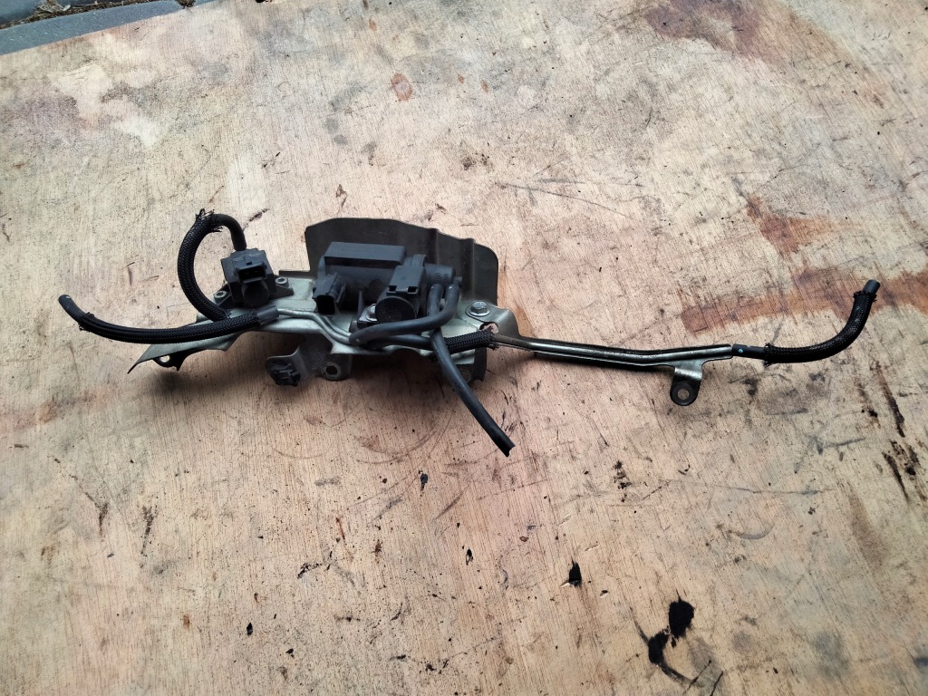 фото №1, Клапан датчик вакуум avensis t25 2.2 d-cat