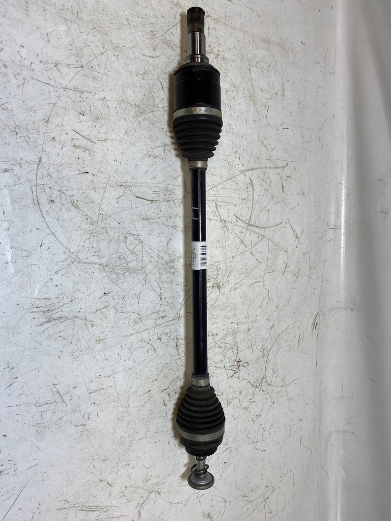 фото №1, Bmw f45 225xe 17r приводной вал правый задняя 7646872