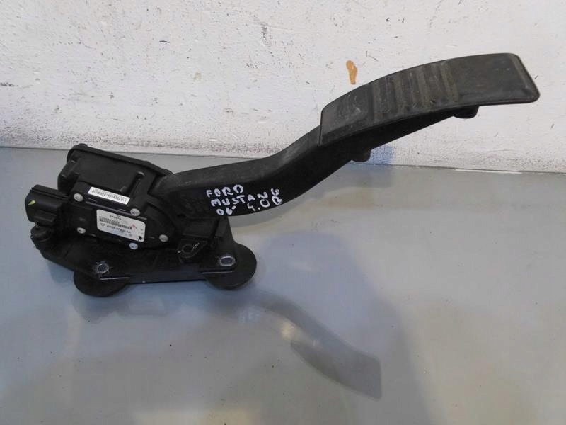 фото №1, Кронштейн двигателя ford mustang 4.0 06r