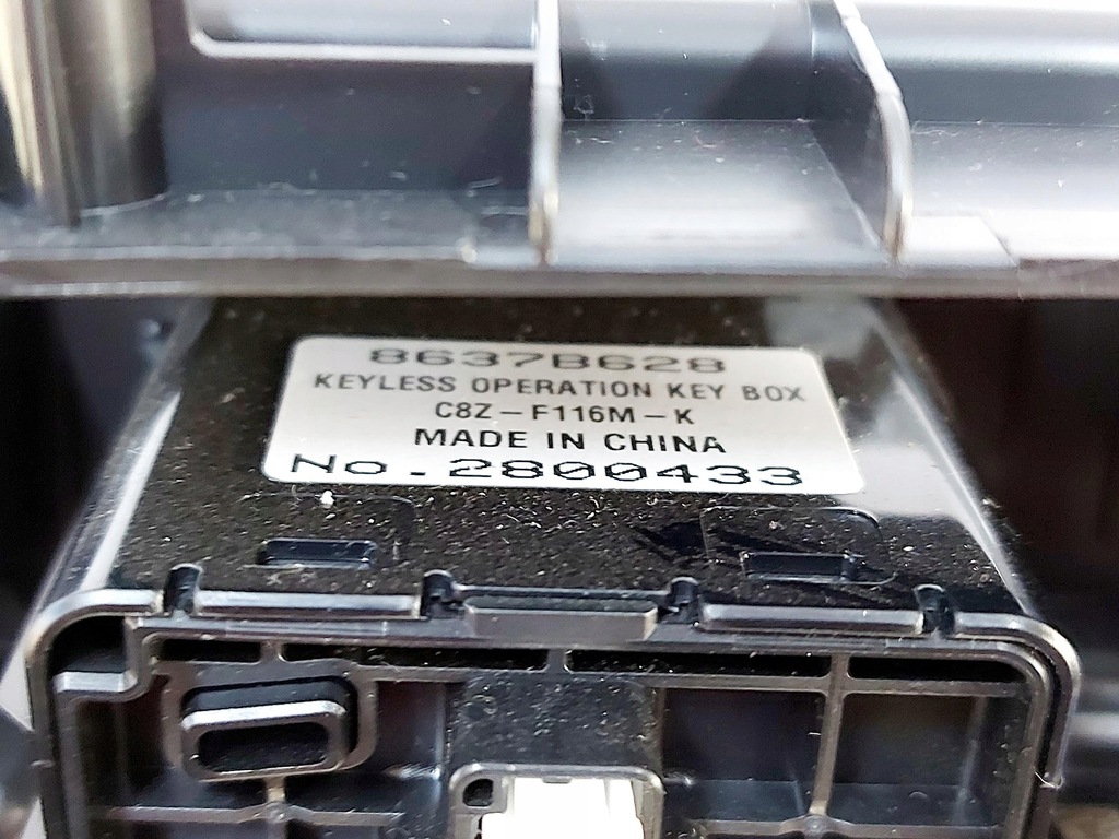 фото №8, Mitsubishi outlander iii lift 19r. консоль средняя переключатели