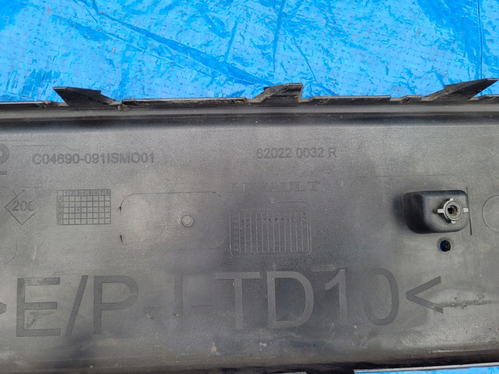 фото №12, Renault fluence | бампер перед передний 620220032r | 1553