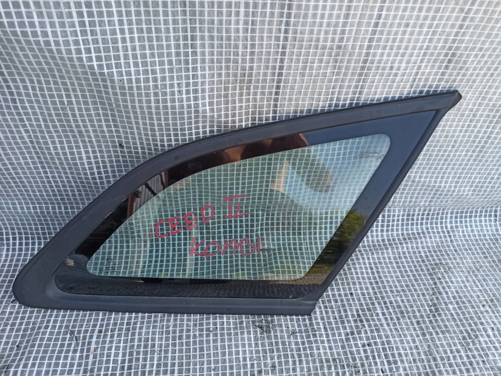 фото №1, Kia ceed ii 12-17 kombi стекло кузовная правая