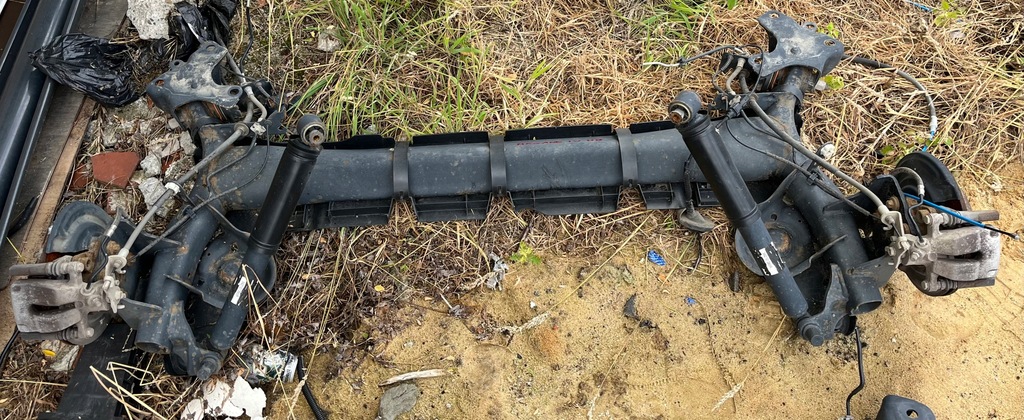 фото №1, Renault megane iv hb балка oś подвеска задняя задние комплект