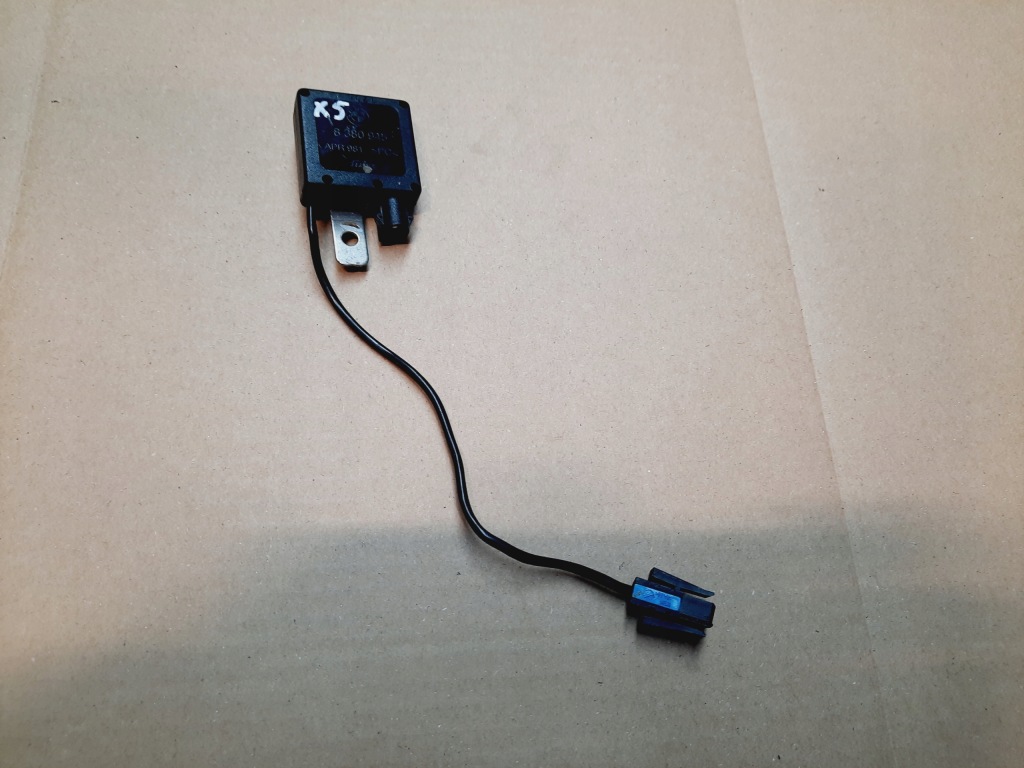 Купити Bmw x5 e53 підсилювач антени 8380945