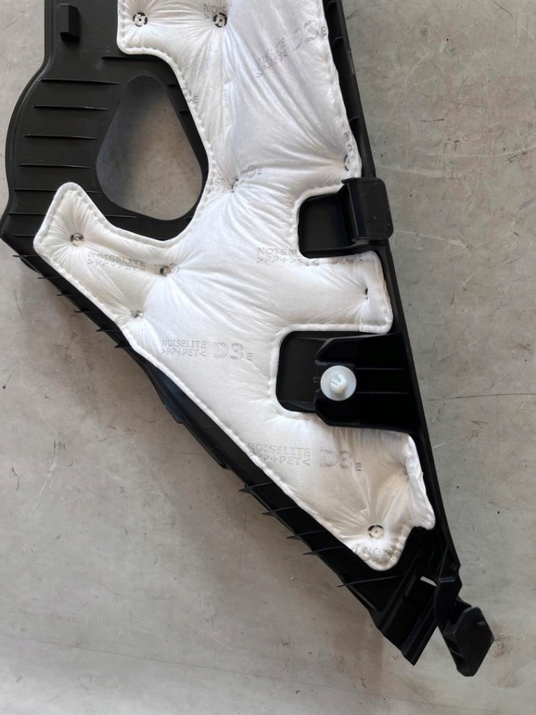 Захист оббивка bok сидіння правий kia xceed x-ceed 19- 85896-j7700 Київ