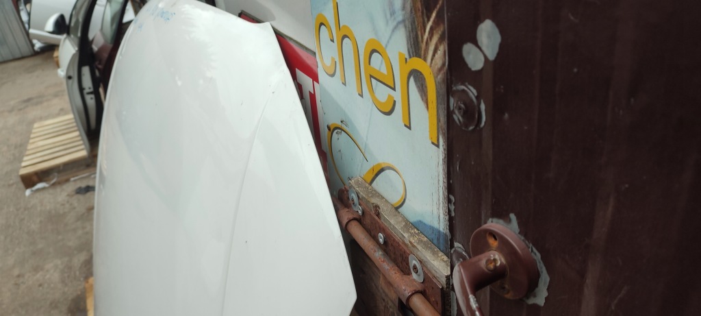 Капот кришка двигуна audi a4 b8 дорестайлінг  ly9c оригінал в Україні