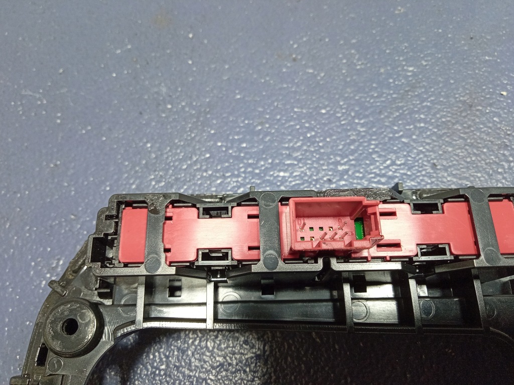 фото №6, Vw golf vii sportsvan рамка панель туннель 517864263c