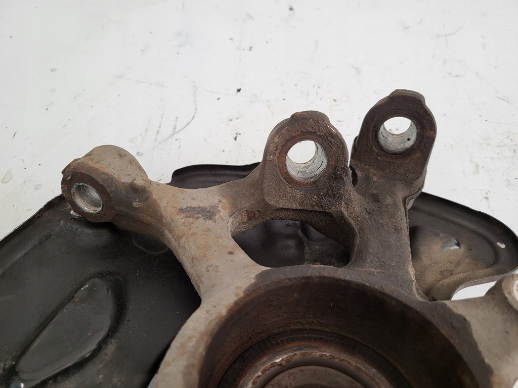 фото №7, Mercedes glk x204 10r 3.0 cdi поворотный кулак левая перед