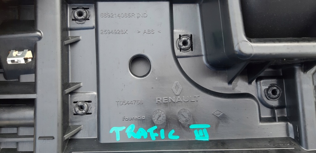 фото №8, Trafic iii vivaro talento nv300 молдинг консоли руля 689214065r