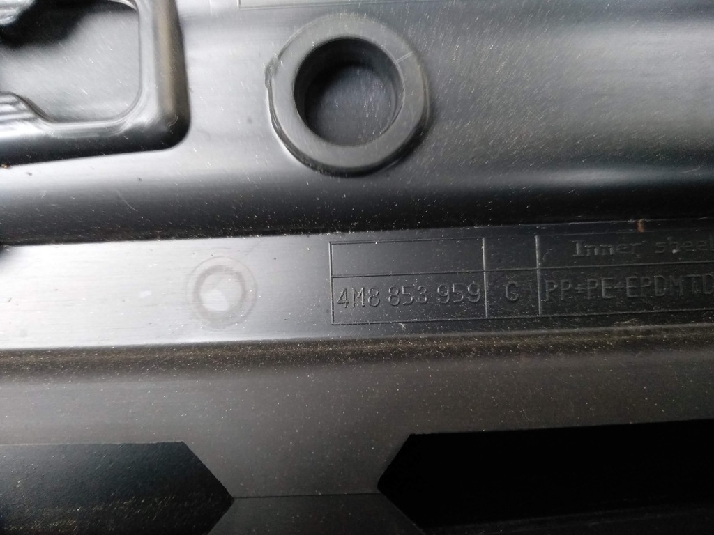 фото №6, Молдинг na дверь левая audi q8 4m8