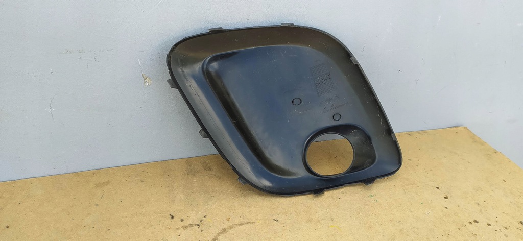 фото №8, Решётка бампера левая citroen c1 / peugeot 107