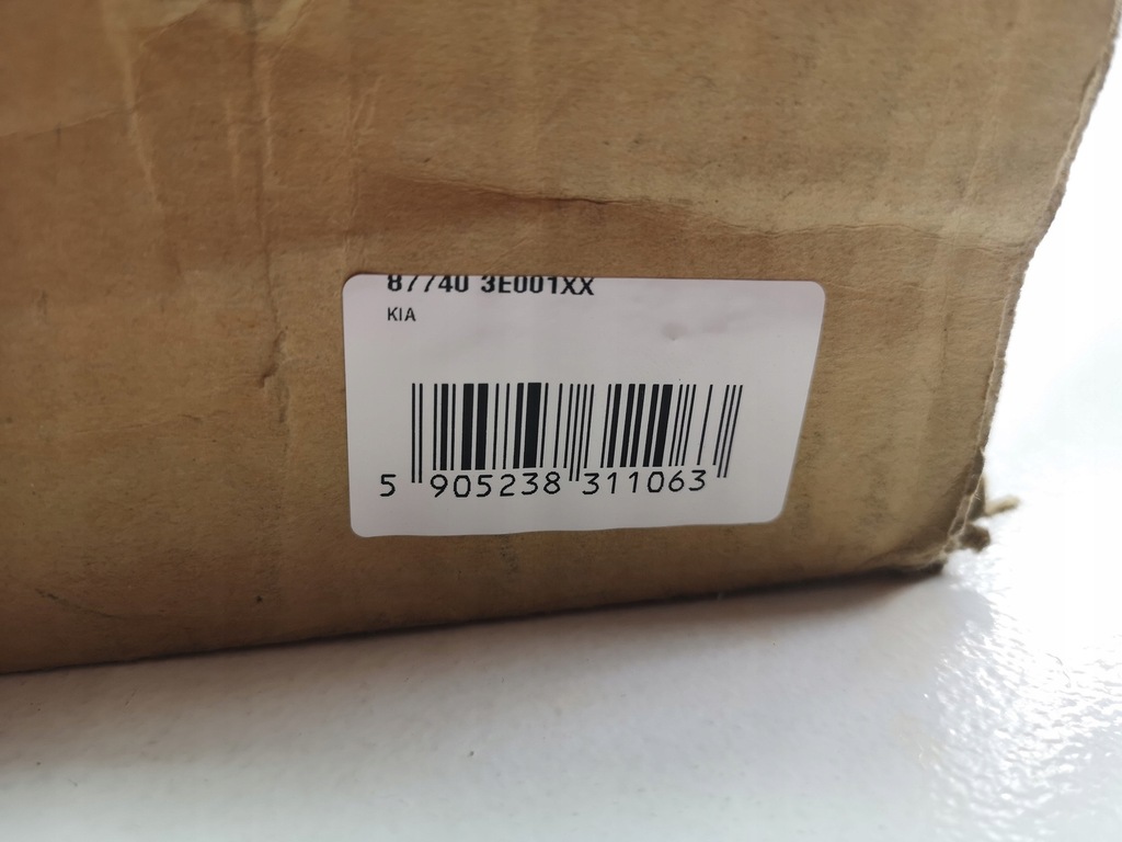 фото №7, Молдинг бічна двері правий перед kia sorento 02-06