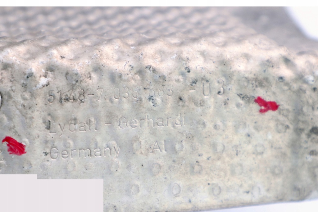 фото №10, Bmw e66 e67 изоляция тепловая защита туннель бака