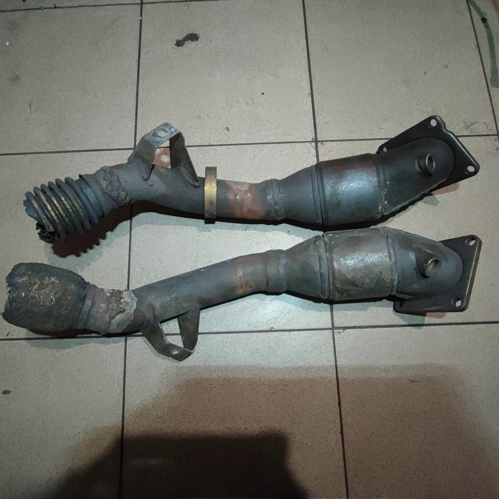 фото №1, Катализатор фланец даунпайп труба audi a6 c5 2.7 bt