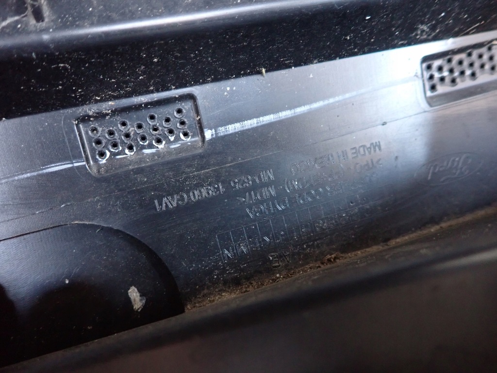 фото №13, Ford mustang mach-e 20- бампер перед передній pdc