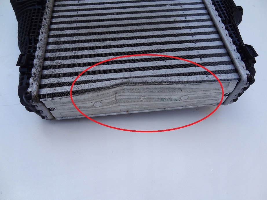 фото №7, Правий інтеркулер 95b145804b porsche macan