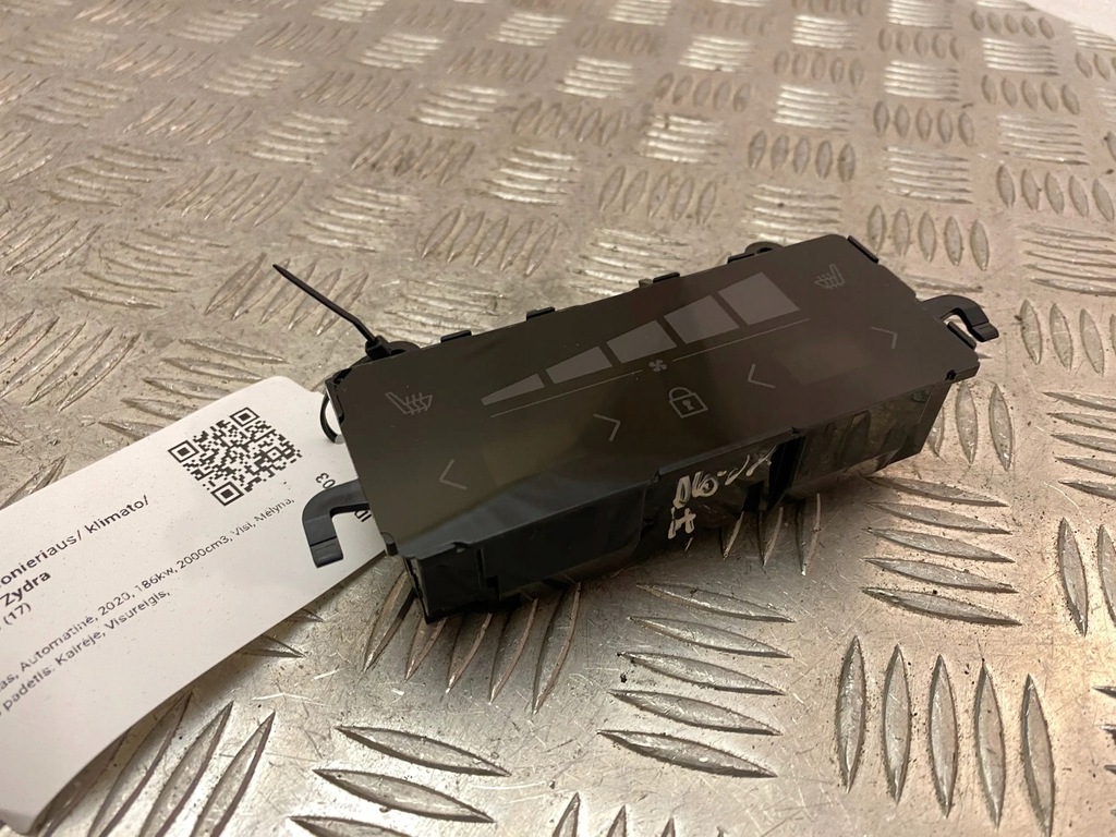 фото №6, Volvo xc90 2019 панель кондиционера p31674023