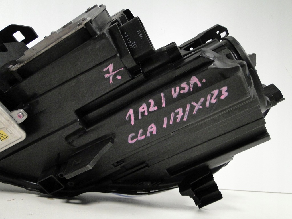 фото №12, Mercedes cla 117 w117 лампа правая ксенон bi-xenon фара ameryka usa