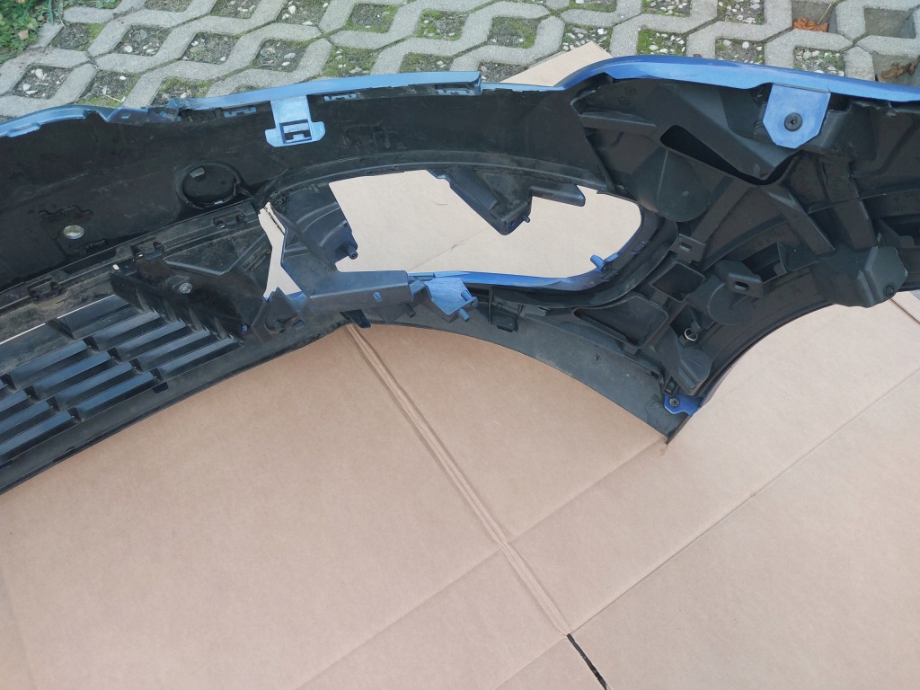 Бампер перед renault megane 3 gt рестайлинг  pdc оригинал с Разборки