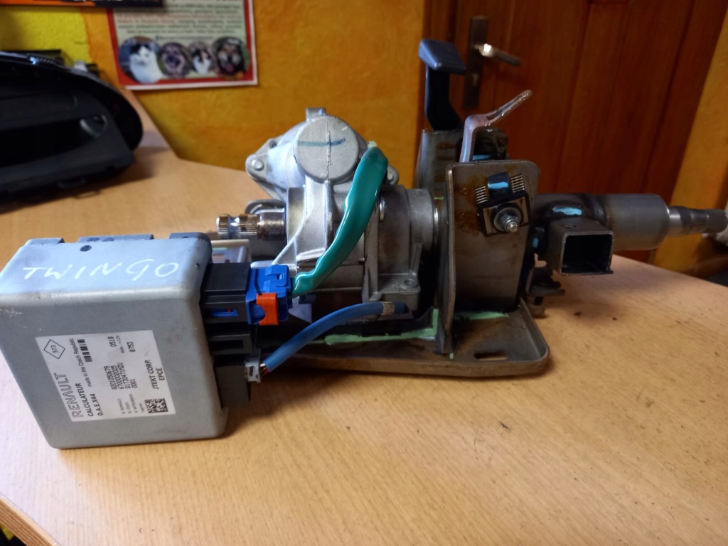 фото №1, Twingo ii усилитель электрический 8201046045 2010r