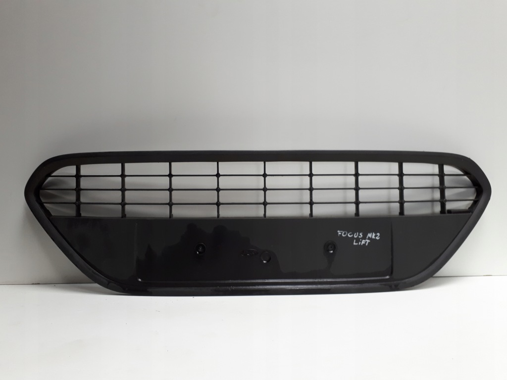 Купити Решітка бампера focus mk2 рестайлінг