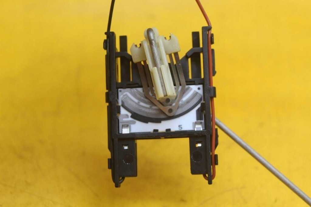 Датчик рівня оливи поплавок opel astra h zafira b 15874105 Київ