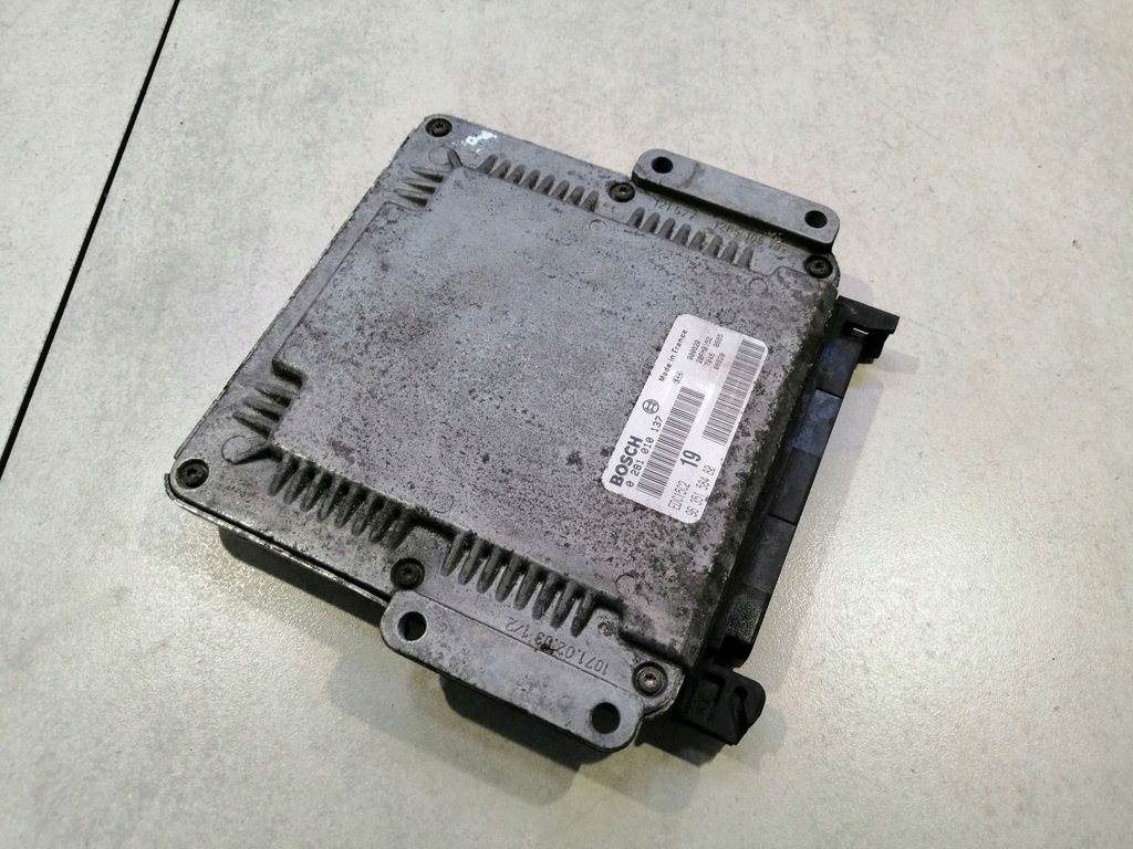 фото №8, Блок керування двигуна xsara picasso 2.0 hdi 0281010137