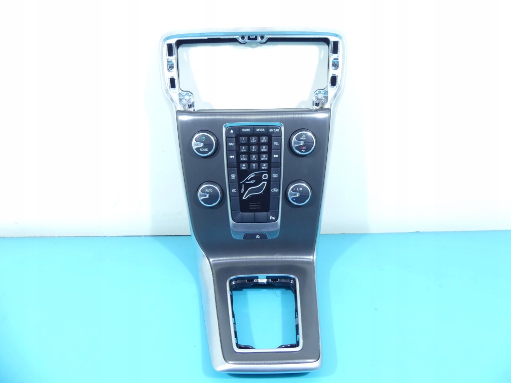 фото №1, Консоль панель обдув volvo v40 ii 12-19 31288104
