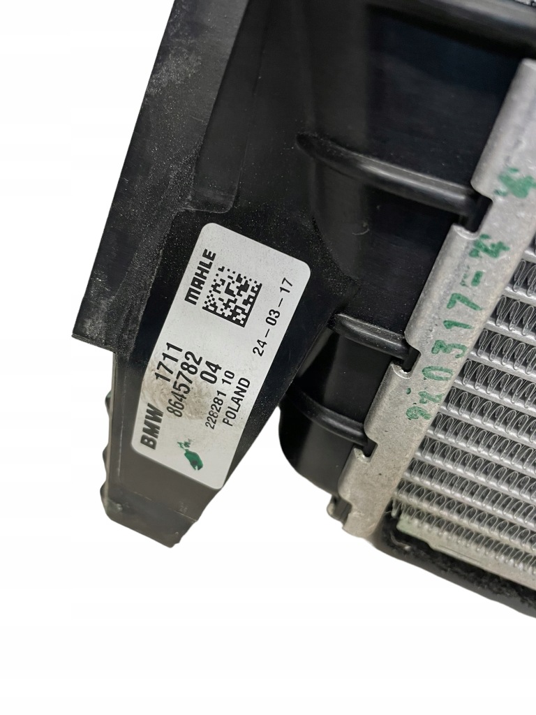 Радиатор воды + датчик bmw f48 f39 f40 f45 f46 mini f60 оригинал с Разборки