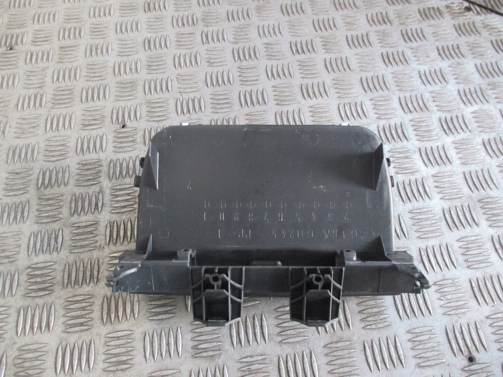 фото №5, Бардачок верхний mazda 6 02-06 2.0 d