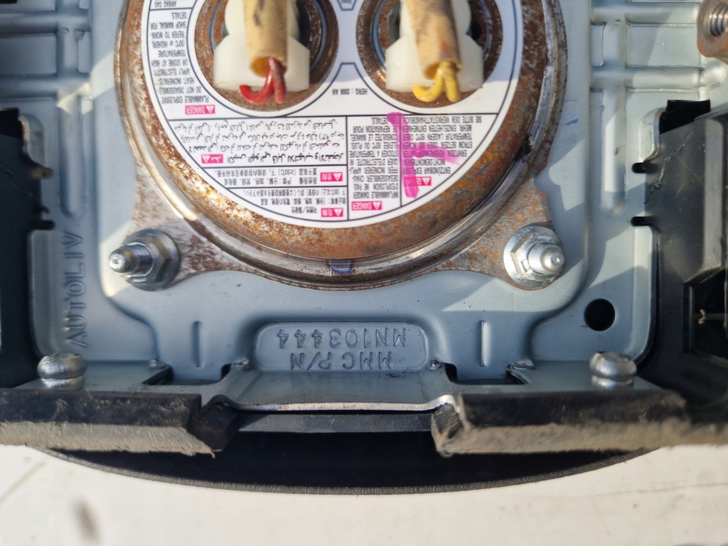 фото №7, Mitsubishi grandis подушка воздушная air bag подушка безопасности водителя руля