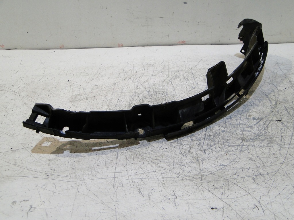 фото №7, Audi a2 напрямна бампера крила правий задня задній 8z0853864a