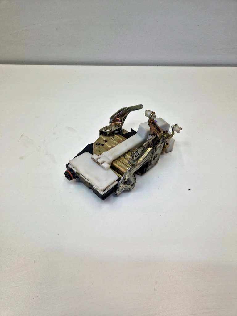 Купити Замок правих передніх двері mercedes-benz sl r129 1298206010 31680380