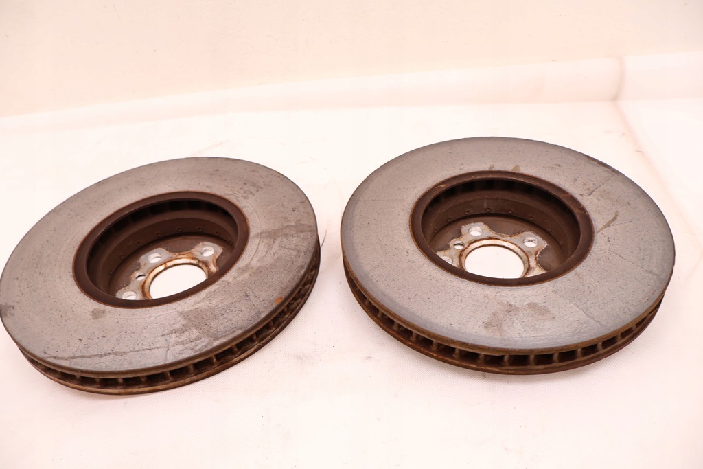 фото №8, Bmw 3 g20/21 330e тормозные диски тормозные тормозные колодки перед