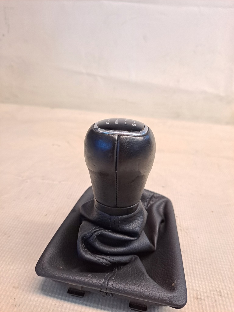 фото №5, Ручка чехол переключения передач 6v0711113cj fabia iii lift