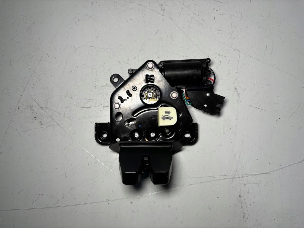 фото №1, Замок крышки tesla model 3 /ylift