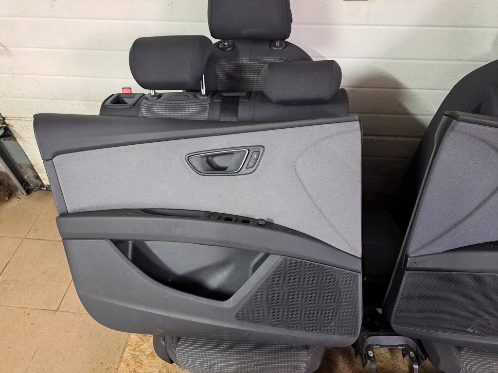 фото №9, Seat leon хетчбек 2019 r 1.6 tdi 5 двері сидіння сидіння